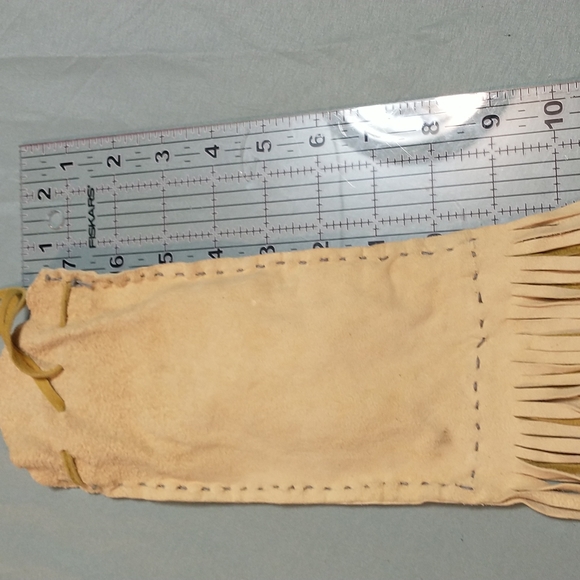 Buck Skin And Lamb Skin Fringe Bag - Picture 4 of 7